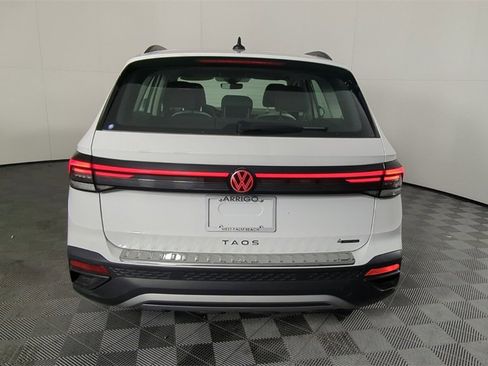 Used 2025 Volkswagen Taos S image 6