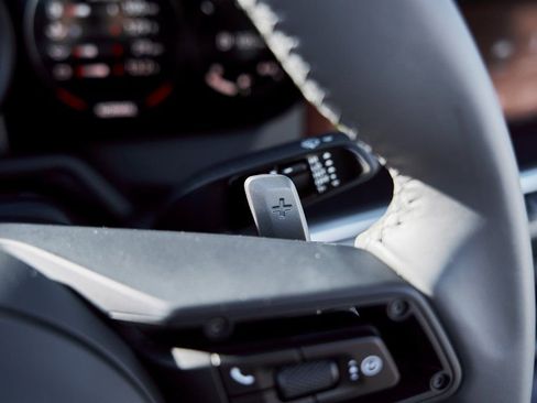 Used 2022 Porsche 911 Turbo S image 49