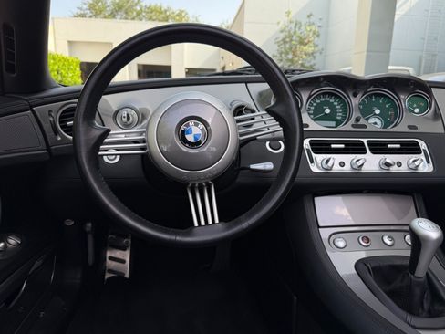 Used 2002 BMW Z8 RWD image 36