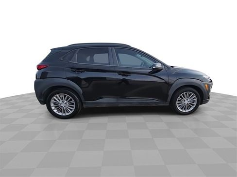 Used 2019 Hyundai Kona SEL image 9