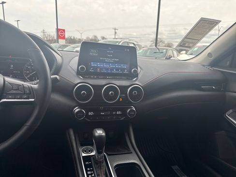 Certified 2025 Nissan Sentra SR w/ SR Premium Package image 18