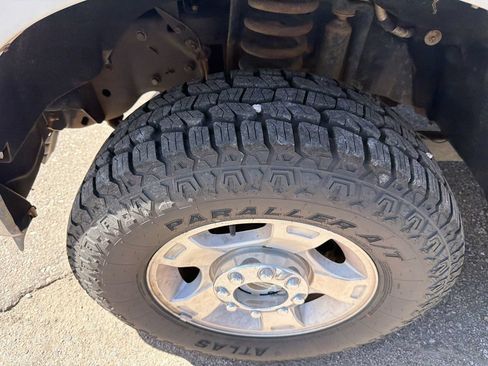 Used 2010 Ford F250 XLT AWD/4WD image 22