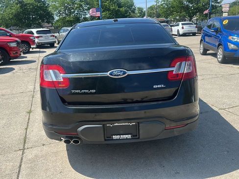 Used 2011 Ford Taurus SEL w/ 201A Rapid Spec Order Code FWD image 6