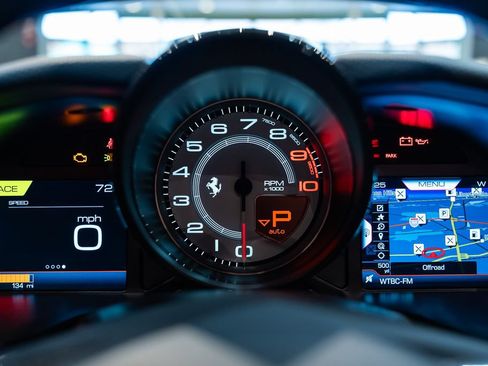 Certified 2023 Ferrari 812 GTS RWD image 32