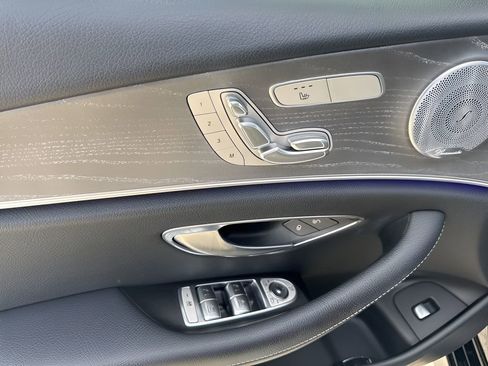Used 2021 Mercedes-Benz E 350 4MATIC Sedan image 27