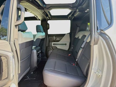 Used 2026 GMC Hummer EV SUV AWD/4WD image 21