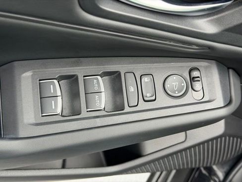 Certified 2023 Honda Accord EX image 22