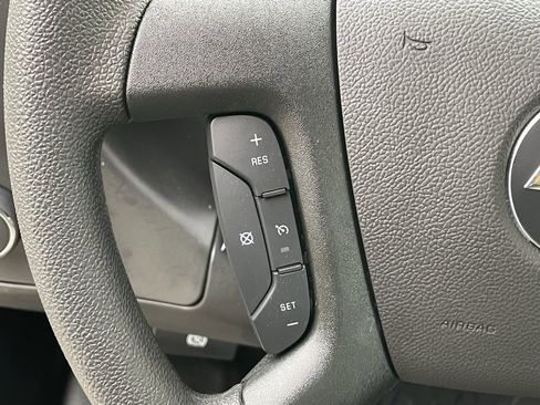 New 2025 Chevrolet Express 2500 Extended w/ Driver Convenience Package image 29