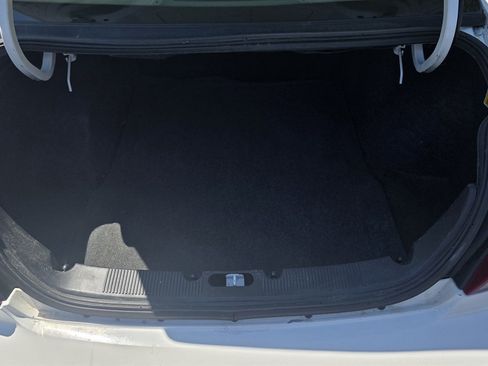Used 2007 Ford Taurus SE FWD image 5