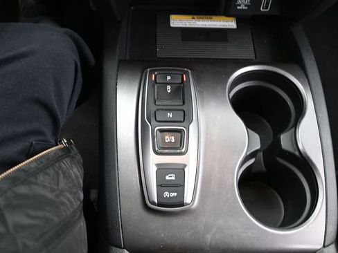 Used 2023 Honda Passport EX-L image 14