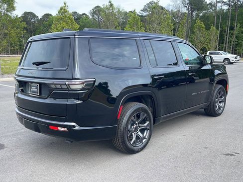 New 2026 Jeep Grand Wagoneer Limited w/ Premium Group II AWD/4WD image 7