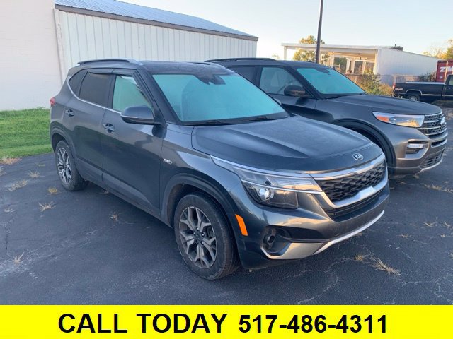 Used 2021 Kia Seltos EX AWD/4WD image 1