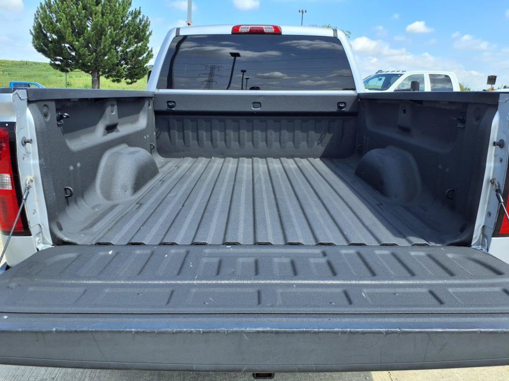 Used 2014 GMC Sierra 1500 SLE w/ SLE Value Package AWD/4WD image 16