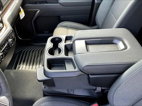 New 2026 Chevrolet Silverado 1500 LT image 9