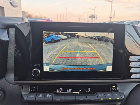Used 2026 Toyota Camry LE FWD image 34