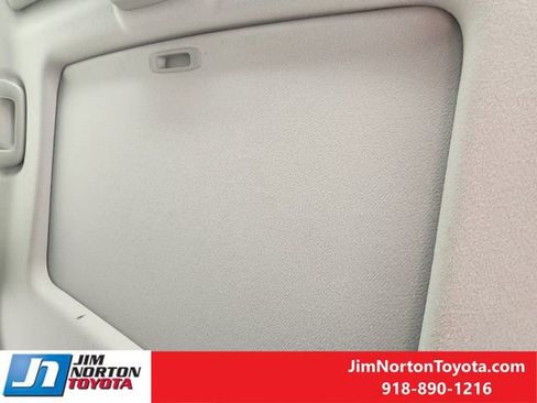 Used 2021 Toyota 4Runner TRD Off-Road Premium image 27