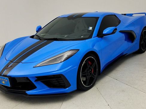 Used 2023 Chevrolet Corvette Stingray Preferred Conv w/ Z51 Performance Package RWD image 4