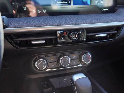 New 2026 Nissan Kicks S image 14