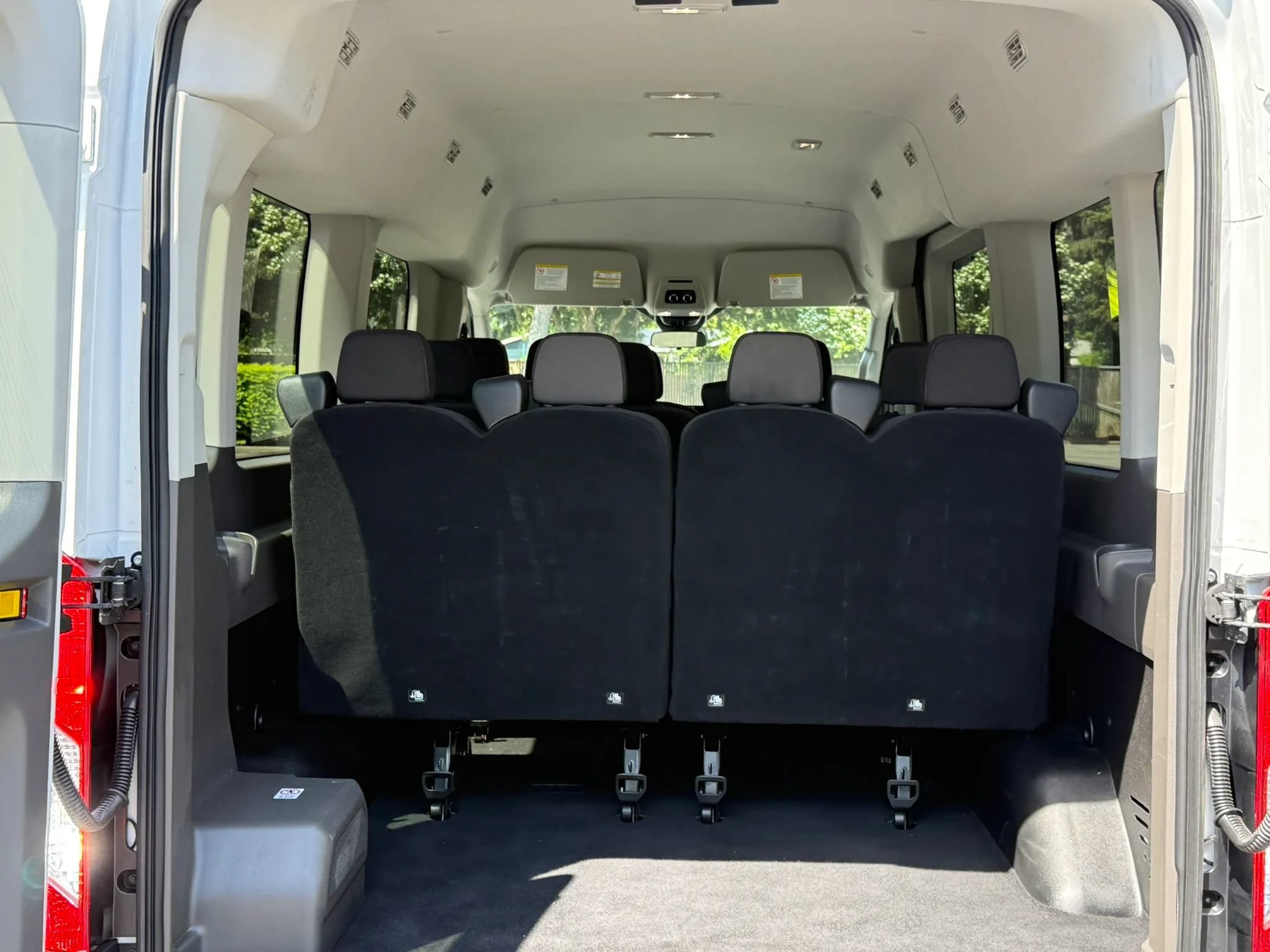 Used 2024 Ford Transit 350 XLT RWD image 29