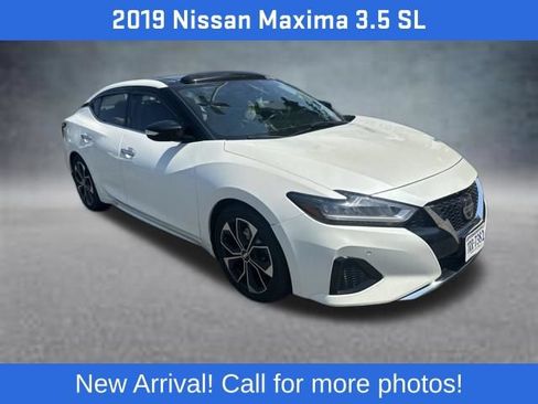 Used 2019 Nissan Maxima 3.5 SL w/ Floor Mat Group FWD image 2