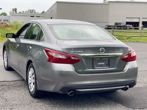 Used 2018 Nissan Altima 2.5 S w/ S Convenience Package FWD image 12