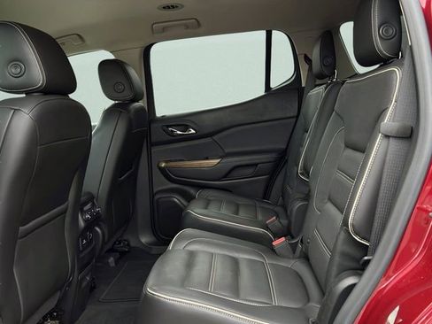 Used 2018 GMC Acadia Denali w/ Technology Package AWD/4WD image 10