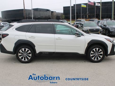 Certified 2024 Subaru Outback Limited AWD/4WD image 4