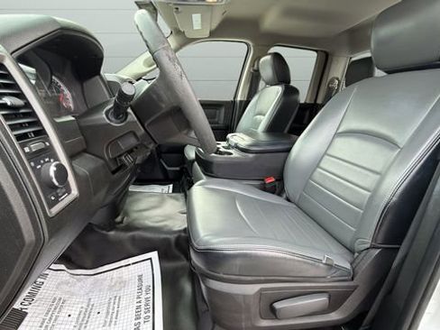 Used 2022 RAM 1500 Tradesman image 9