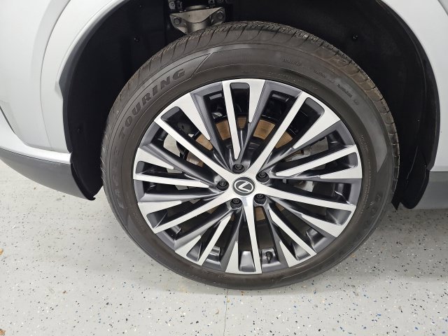 Used 2023 Lexus RX 350 Premium Plus w/ Accessory Package AWD/4WD image 7