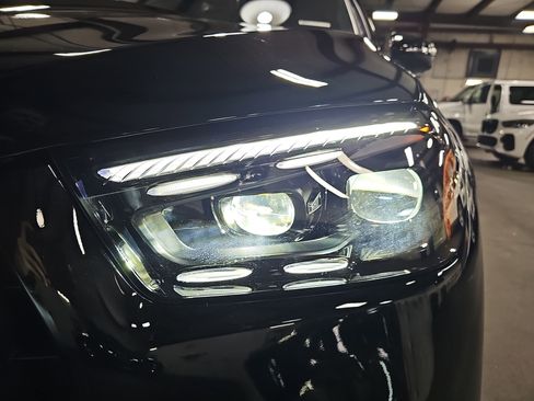 New 2026 Mercedes-Benz GLE 63 AMG S image 32