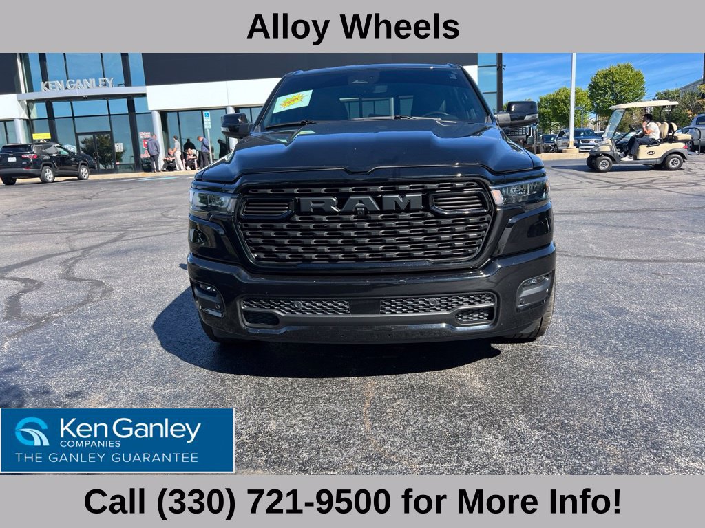 Used 2025 RAM 1500 Big Horn AWD/4WD image 3