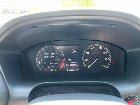 Used 2024 Honda HR-V LX image 7