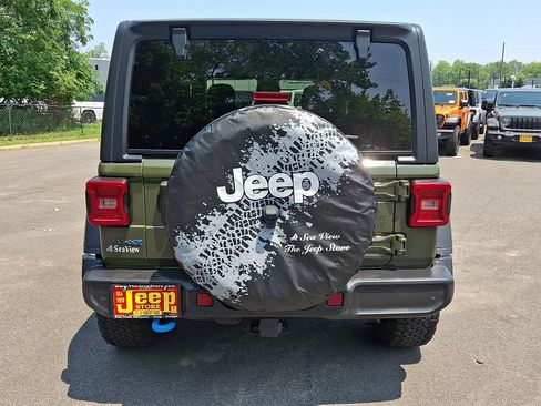 Certified 2024 Jeep Wrangler Unlimited AWD/4WD image 5