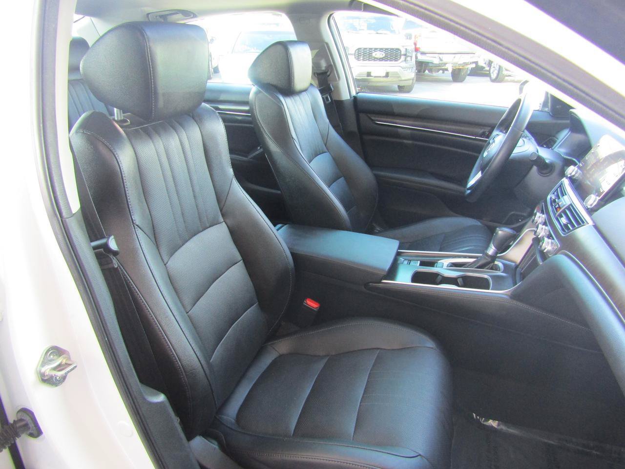 Used 2019 Honda Accord EX-L image 11