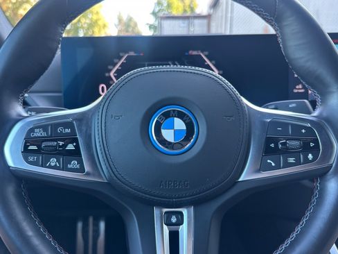 Used 2023 BMW i4 M50 AWD/4WD image 29