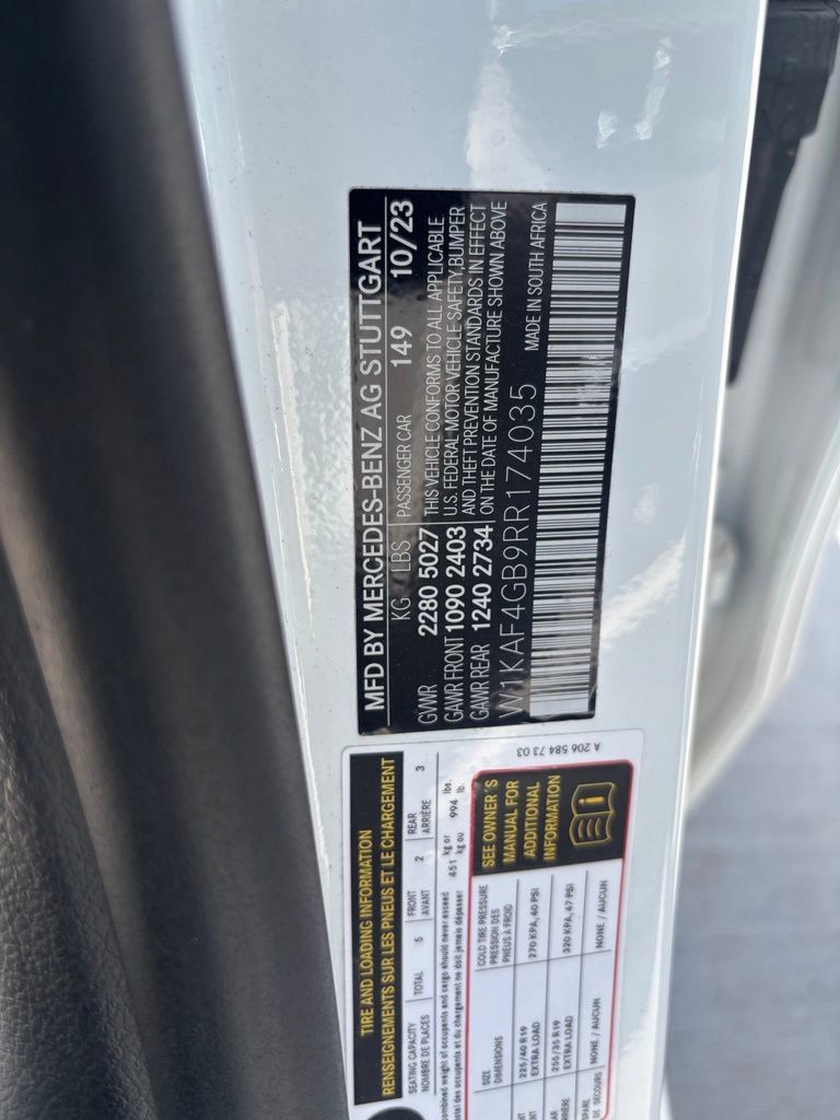 Used 2024 Mercedes-Benz C 300 Sedan image 10