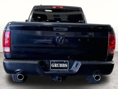 Used 2016 RAM 1500 Express w/ Black Ram 1500 Express Group RWD image 5
