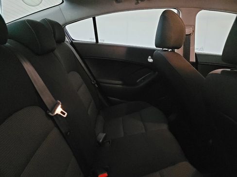 Used 2017 Kia Forte LX FWD image 19