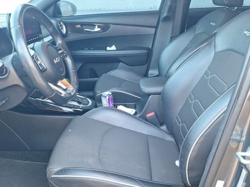 Used 2022 Kia Forte GT-Line w/ GT-Line Technology Package image 9