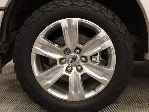 Certified 2019 Ford F150 Platinum w/ Equipment Group 701A Luxury image 19