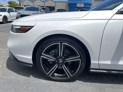 Used 2025 Honda Accord Sport image 21
