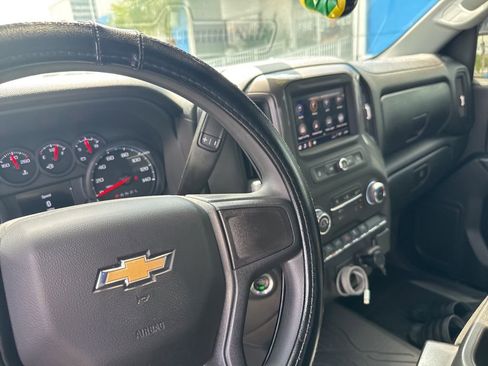 Used 2024 Chevrolet Silverado 1500 Custom image 21