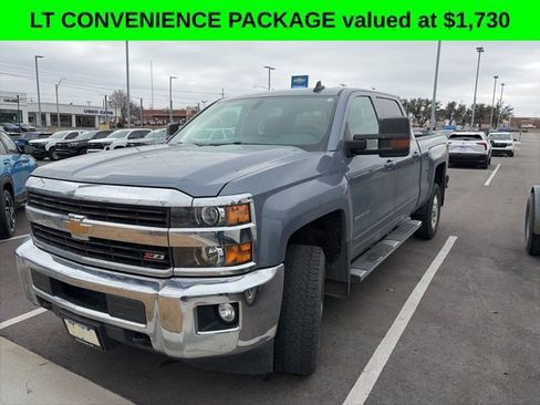 Used 2015 Chevrolet Silverado 2500 LT w/ LT Convenience Package image 2