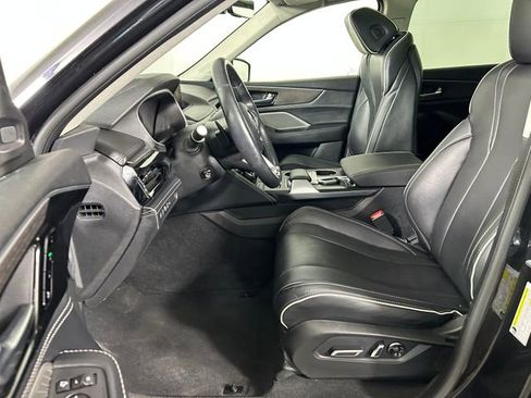 Used 2023 Acura MDX SH-AWD w/ Advance Package image 12