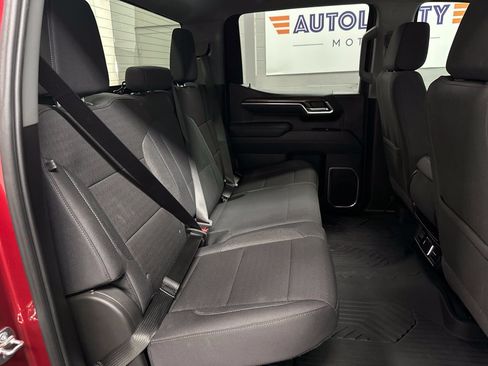 Used 2025 Chevrolet Silverado 1500 RST w/ Z71 Off-Road Package AWD/4WD image 21