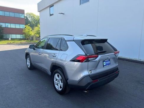Used 2019 Toyota RAV4 XLE w/ Convenience Package AWD/4WD image 7