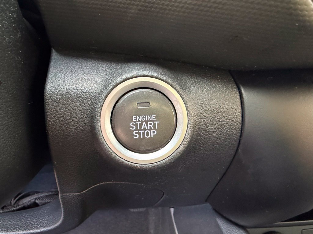 Used 2022 Hyundai Kona SEL AWD/4WD image 14