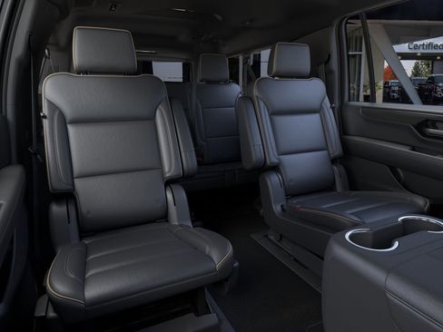New 2026 GMC Yukon XL Elevation image 17