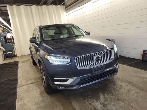 Used 2022 Volvo XC90 T6 Inscription w/ Advanced Package AWD/4WD image 4