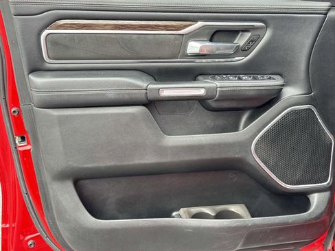Used 2019 RAM 1500 Laramie image 22